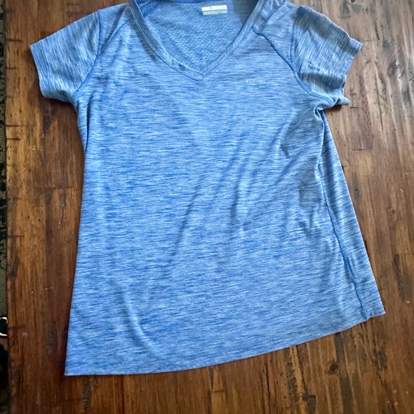 Columbia Women's Top Size L Blue Short Sleeve Omni-Freeze Zero Activewear - Picture 1 of 5
